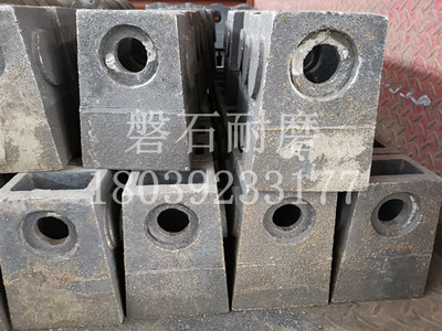 四川達(dá)州破碎機錘頭考察產(chǎn)品